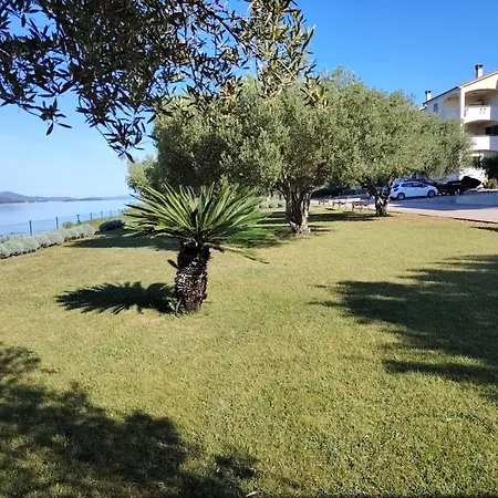 Luxury Beach Apartment Biograd Na Moru Exterior photo